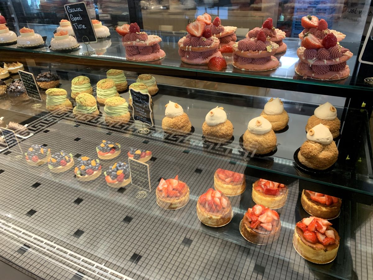 Picture of a dessert case